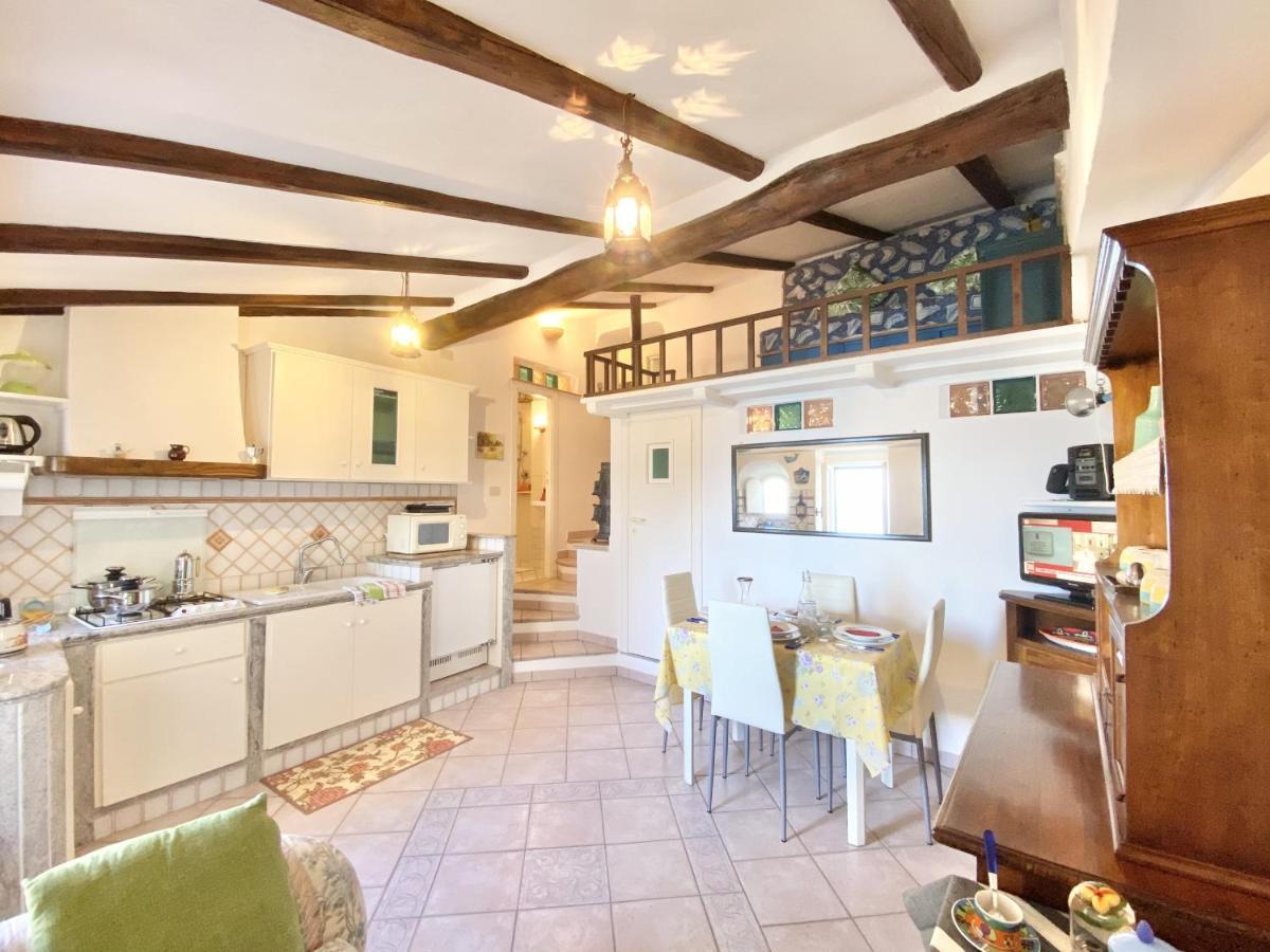 Holidaycasa Gio - In Centro Vista Mare Sperlonga Εξωτερικό φωτογραφία
